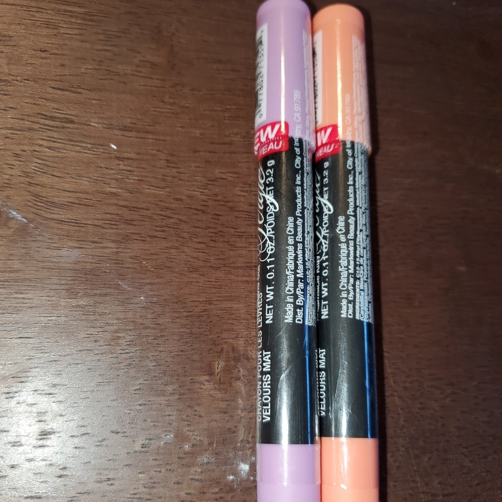 Makeup - Picture 4 of 8
